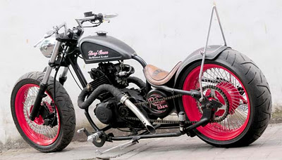 http://4.bp.blogspot.com/-UhCRftefwf8/TvVMcqonZGI/AAAAAAAAAQo/Ktxr8IXCVbA/s1600/Modified+Suzuki+Thunder_a.jpg