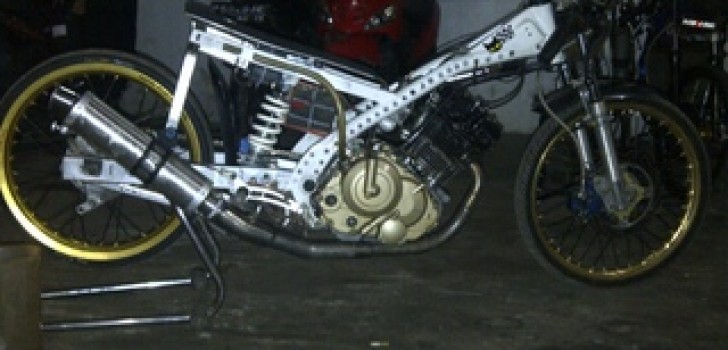 Foto Modifikasi Satria Fu Drag
