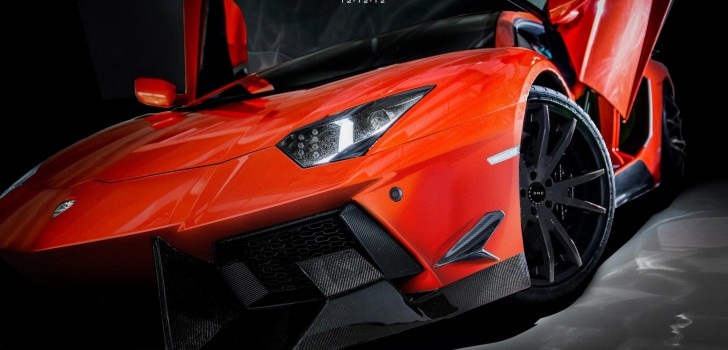 Wallpaper Mobil Lamborgini Dari Berbagai Seri