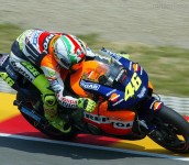 Kumpulan Wallpaper MotoGP Untuk Background