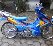 Modifikasi Motor Yamaha Jupiter Z Kreasi Anak Indonesia 2015