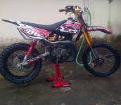 Modifikasi motor FIZ-R menjadi Motorcross jenis Trail dengan kekuatan maksimal