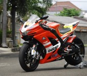 Modifikasi Motor Kawasaki Ninja 250cc dan Bermacam Gambarnya