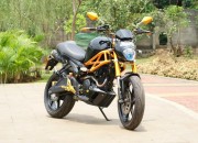 Modifikasi Byson Gaya Ducati Monster