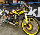 Modifikasi Drag Motor Kawasaki Ninja