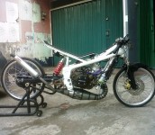 Modifikasi Drag Motor Kawasaki Ninja