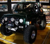 Gambar modifikasi mobil jeep jimny jangkrik