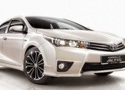 Desain Eksterior  Dan Interior Mobil Corolla Altis