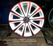 Modifikasi Velg Mobil 2015