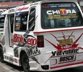 Modifikasi Mobil Angkot Padang