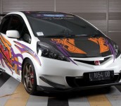 Modifikasi Mobil Honda Jazz