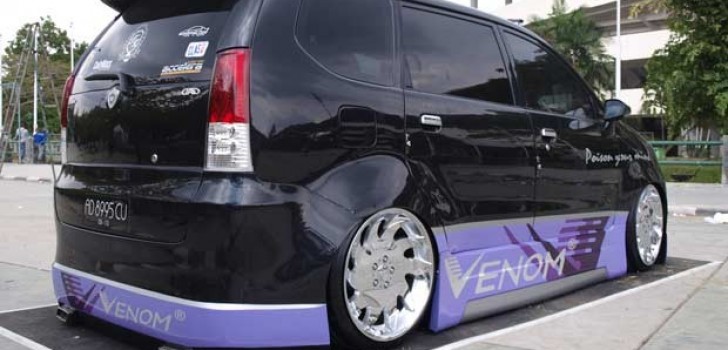 Mobil Keluarga Toyota Avanza Modifikasi