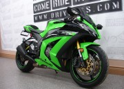 Spesifikasi Kawasaki Ninja ZX-10R Terbaru