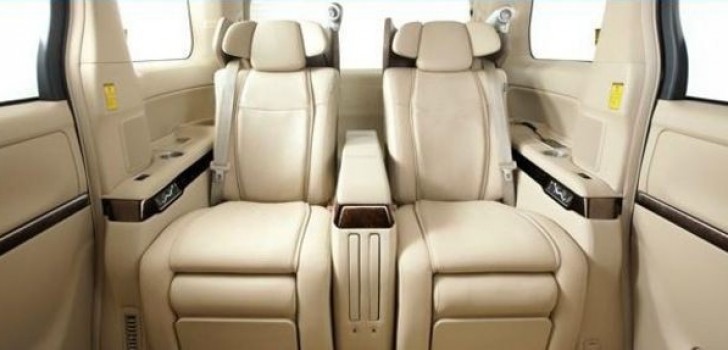 Spesifikasi Mobil Toyota Vellfire Royal Longue