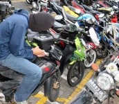 Berbagai Macam Kunci Rahasia Pengaman Motor