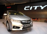 Mobil Sedan All New City 2015