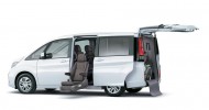 Honda All-New Step WGN, Mini Van Unik Bermesin Turbo