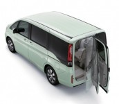 Honda All-New Step WGN, Mini Van Unik Bermesin Turbo