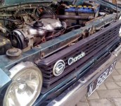 Trik Mudah Merawat Mobil Tua