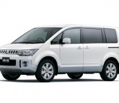 Spesifikasi Mobil Mitsubishi Delica