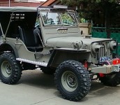 Desain Modifikasi Mobil Jeep