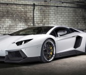Gambar Wallpaper Mobil Sport Lamborghini Warna Putih Bersih