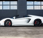 2016 Warna Putih  Lamborghini Aventador