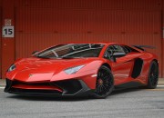 Lamborghini Aventador Warna Merah 2016