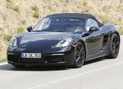 Mobil Porsche Boxster Tampak Depan