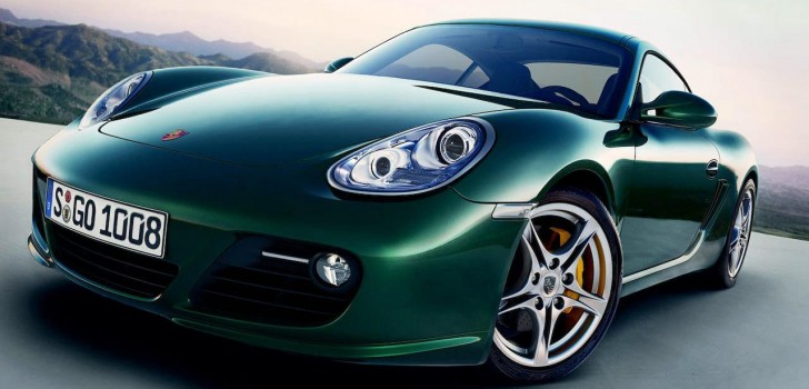 Porsche Cayman Hijau Tua