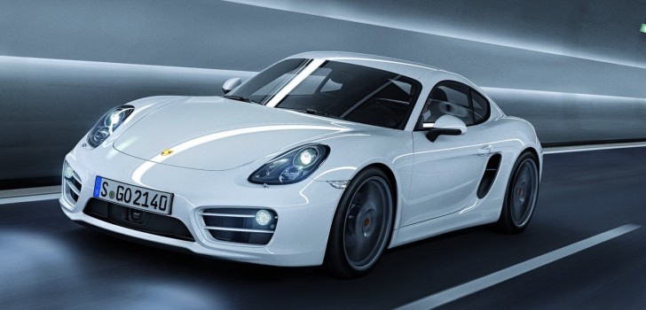 Porsche Cayman Putih di Jalan