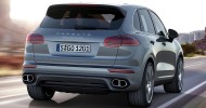Porsche New Cayenne Tampak Belakang
