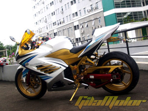 Foto Modifikasi Motor Kawasaki Ninja 250cc Foto Modifikasi Motor Kawasaki Ninja 250cc