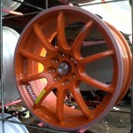 Modifikasi Velg Mobil warna orange